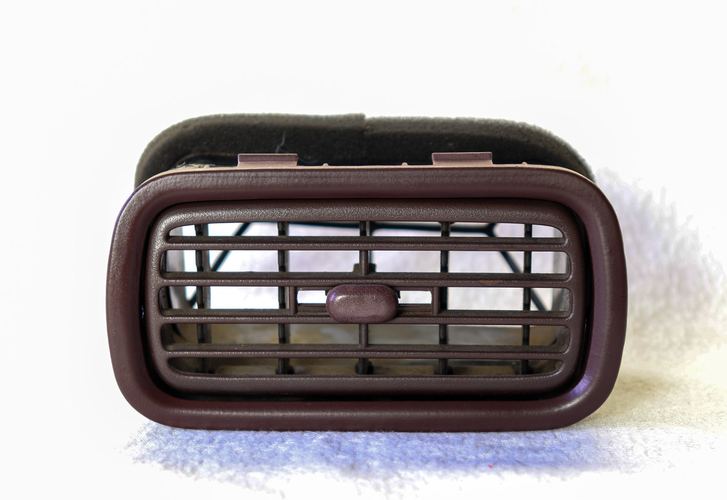 C33 Laurel Passenger Vent Surround